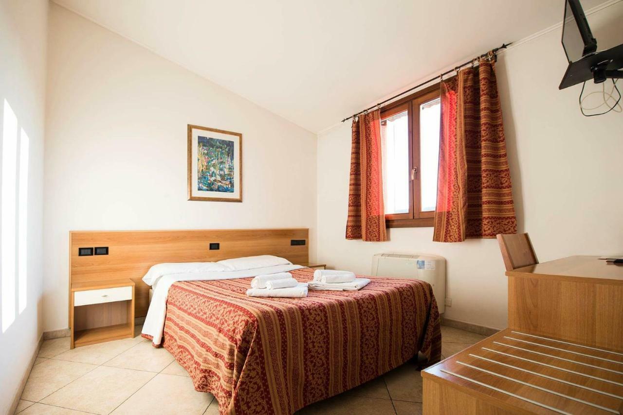 Hotel Le Corti Pitstop Ferrara Buitenkant foto